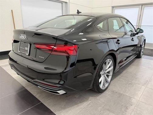 2025 Audi A5 Sportback 45 S line quattro Premium