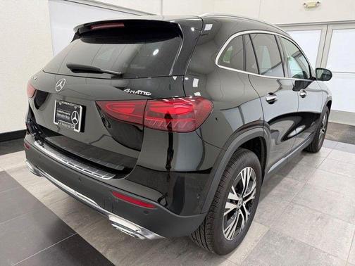 2025 Mercedes-Benz GLA 250 Base 4MATIC
