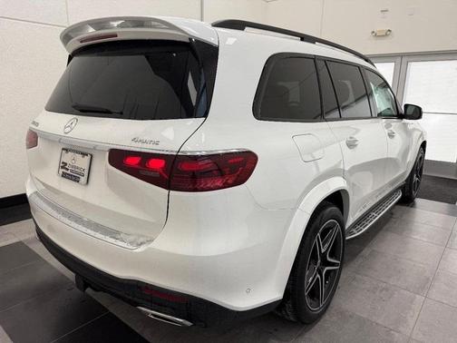 2026 Mercedes-Benz GLS 450 4MATIC