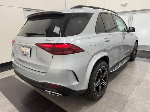 2025 Mercedes-Benz GLE 450e 4MATIC