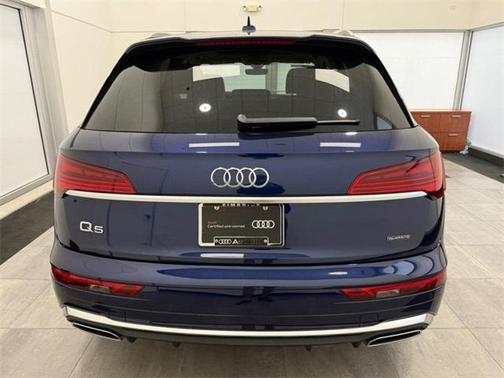 2025 Audi Q5 45 S line quattro Premium