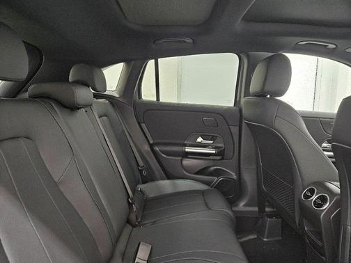 2026 Mercedes-Benz GLA 250 Base 4MATIC