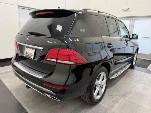 2019 Mercedes-Benz GLE 400 Base 4MATIC