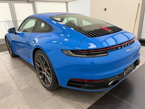 2022 Porsche 911 Carrera 4S