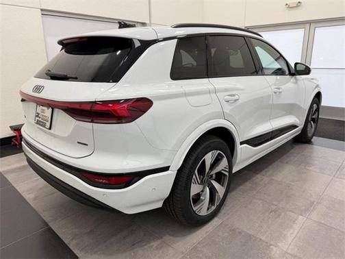 2025 Audi Q6 e-tron Premium
