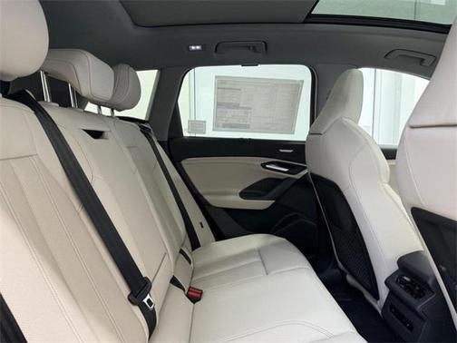 2025 Audi Q6 e-tron Premium