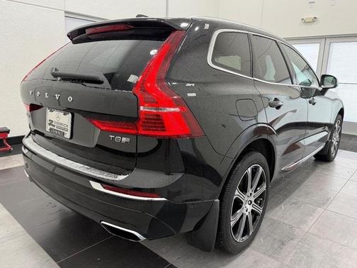 2018 Volvo XC60 Recharge Plug-In Hybrid T8 Inscription