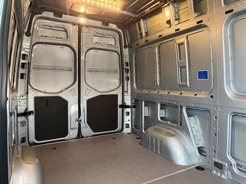 2026 Mercedes-Benz Sprinter 2500 Standard Roof