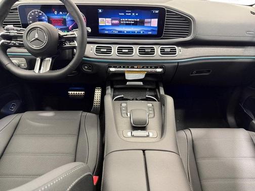 2026 Mercedes-Benz GLS 450 4MATIC