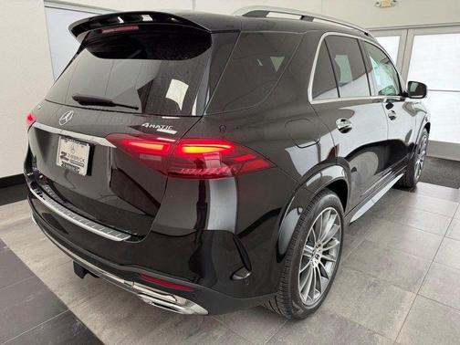 Black 2026 Mercedes-Benz GLE 450 4MATIC