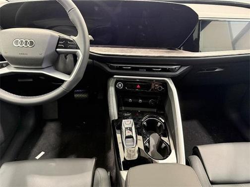 2025 Audi Q5 2.0T Premium