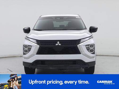 White 2023 Mitsubishi Eclipse Cross LE