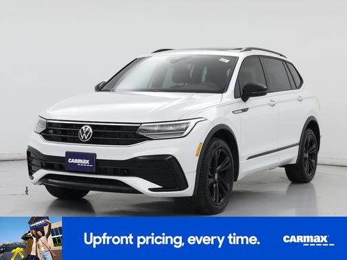 2023 Volkswagen Tiguan SE R-Line Black