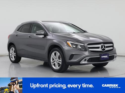 Gray 2016 Mercedes-Benz GLA-Class