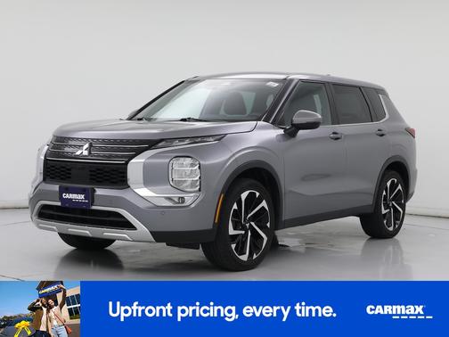 2023 Mitsubishi Outlander SE