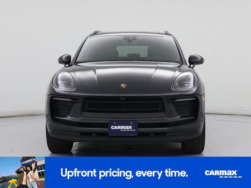 2022 Porsche Macan 
