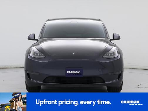 2025 Tesla Model Y Long Range