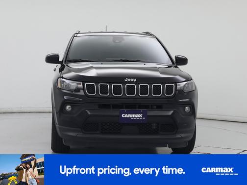 Black 2023 Jeep Compass Latitude