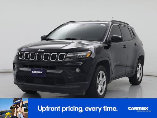 Black 2023 Jeep Compass Latitude