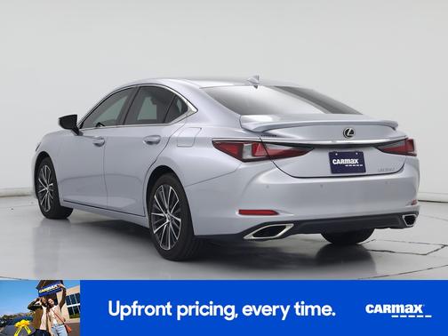 Silver 2025 Lexus ES 350 Luxury