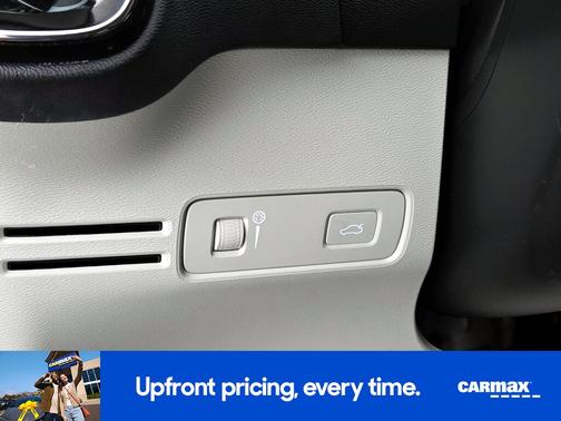 2019 Volvo XC40 T4 Momentum