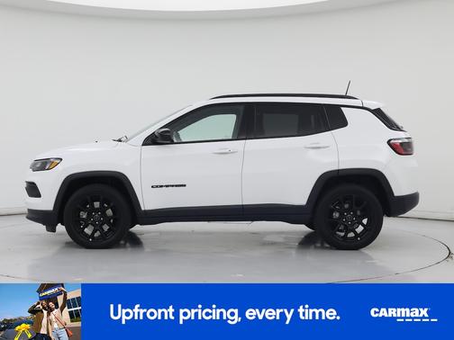 White 2025 Jeep Compass Latitude