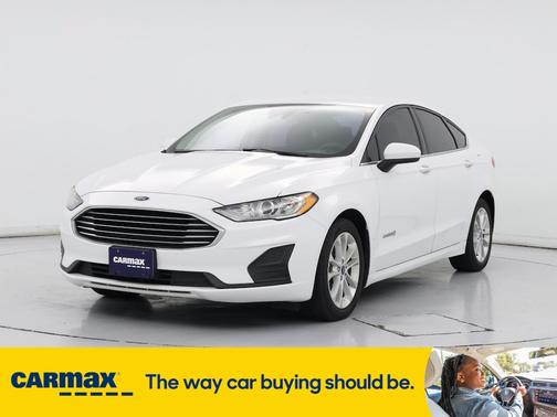 2019 Ford Fusion Hybrid SE