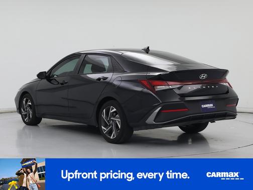 Black 2025 Hyundai ELANTRA SEL Sport