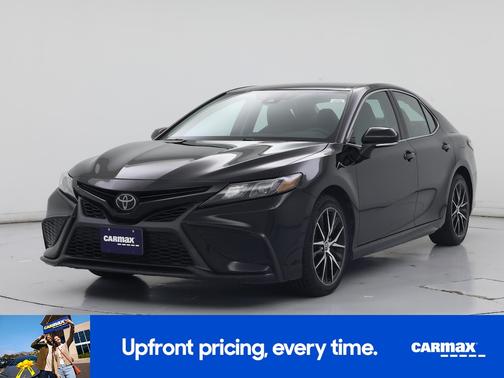 Black 2023 Toyota Camry SE