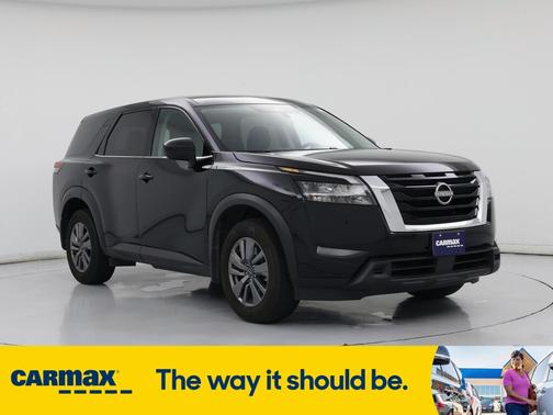 2024 Nissan Pathfinder S