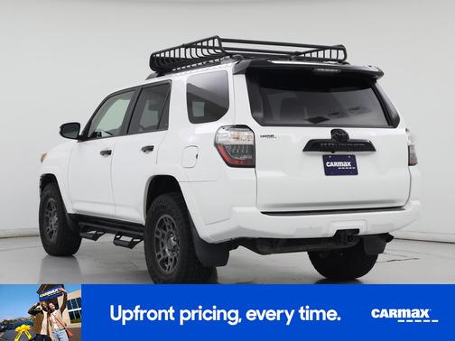 2020 Toyota 4Runner Venture