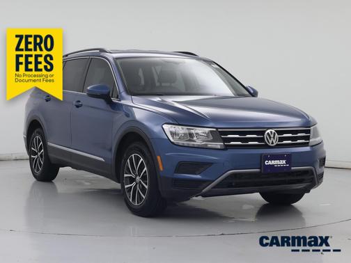 Blue 2018 Volkswagen Tiguan SE