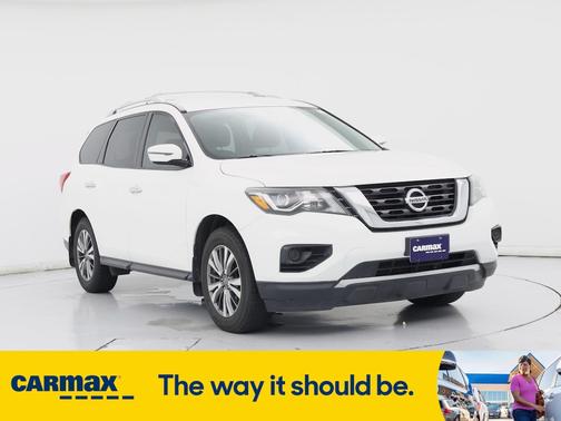 2018 Nissan Pathfinder S