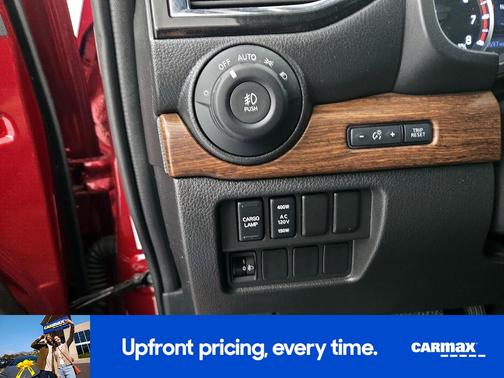 2024 Nissan Titan Platinum Reserve