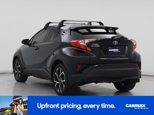 2022 Toyota C-HR XLE