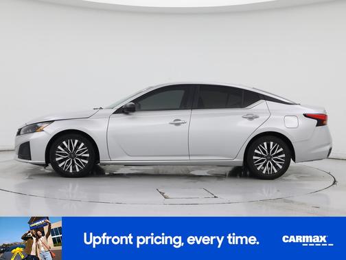 2024 Nissan Altima SV