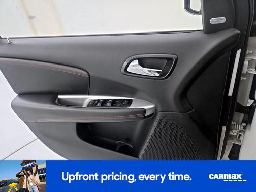 White 2015 Dodge Journey R/T