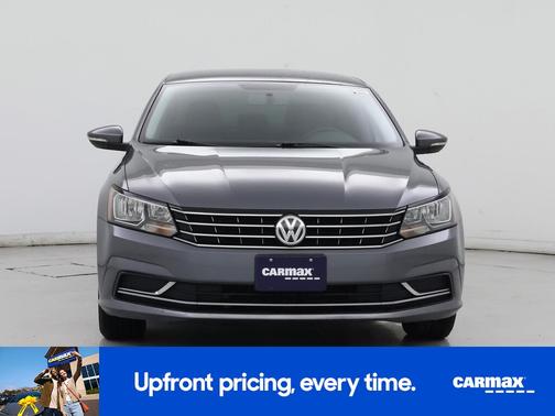 2017 Volkswagen Passat S