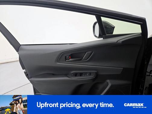 2025 Toyota Prius LE