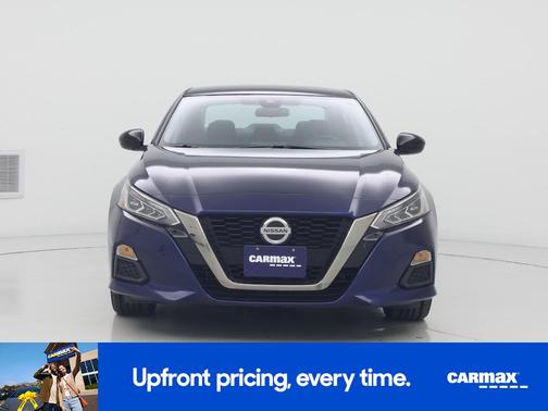 Blue 2021 Nissan Altima SR