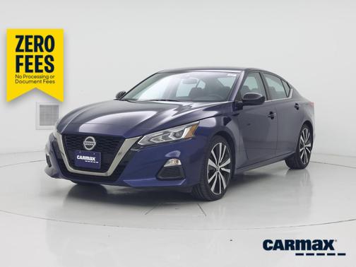 Blue 2021 Nissan Altima SR