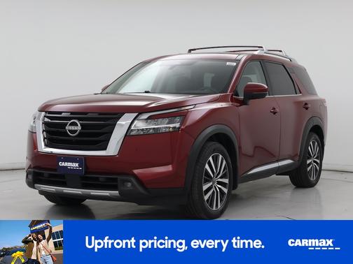 2022 Nissan Pathfinder Platinum