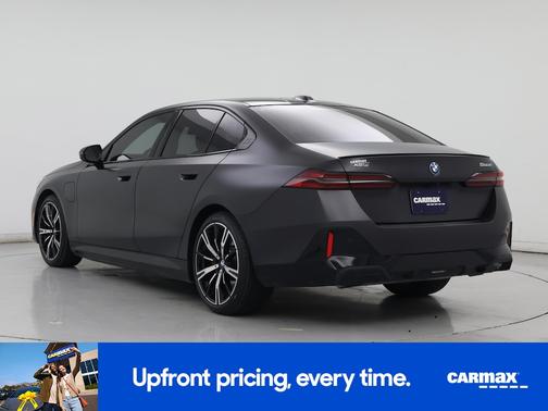 2026 BMW 550e e xDrive