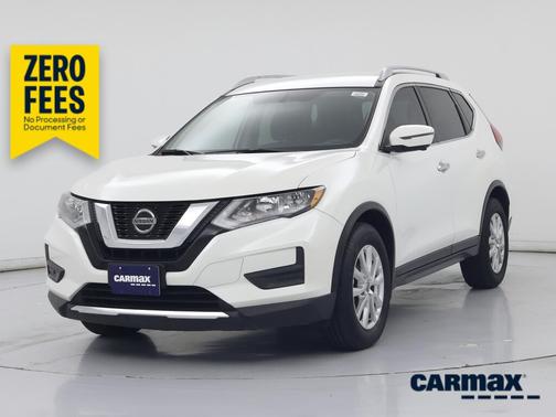 White 2018 Nissan Rogue SV