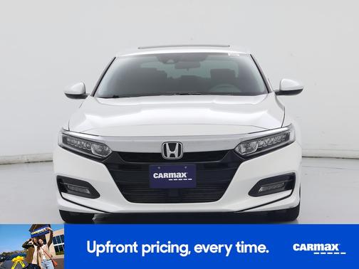 White 2019 Honda Accord EX
