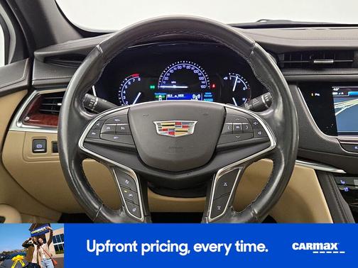 2019 Cadillac XT5 Premium Luxury