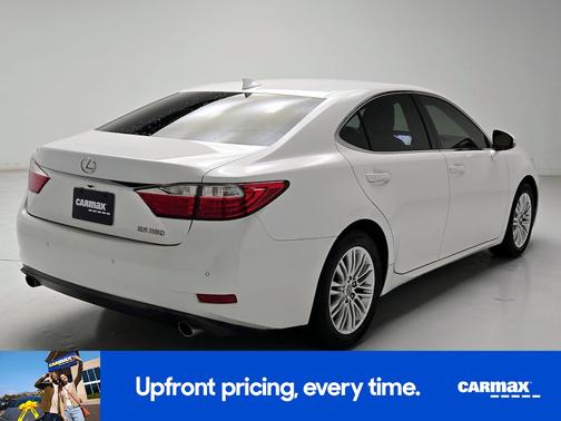 White 2015 Lexus ES 350