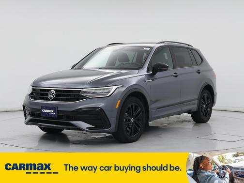 2022 Volkswagen Tiguan SE R-Line Black