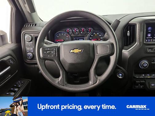 White 2024 Chevrolet Silverado 2500 Custom