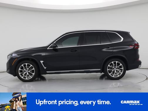 Black 2024 BMW X5 xDrive40i